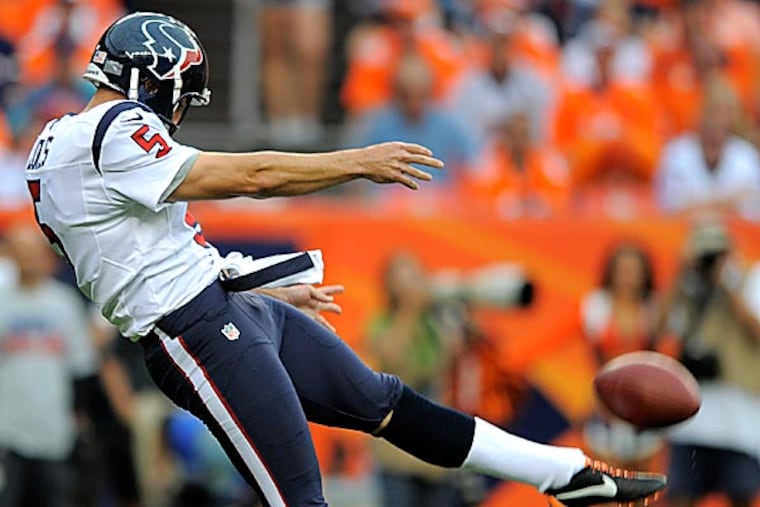 Looking to improve a punting game that has been lacking, the Eagles signed two-time all pro punter Donnie Jones to a one-year contract. (Jack Dempsey/AP)