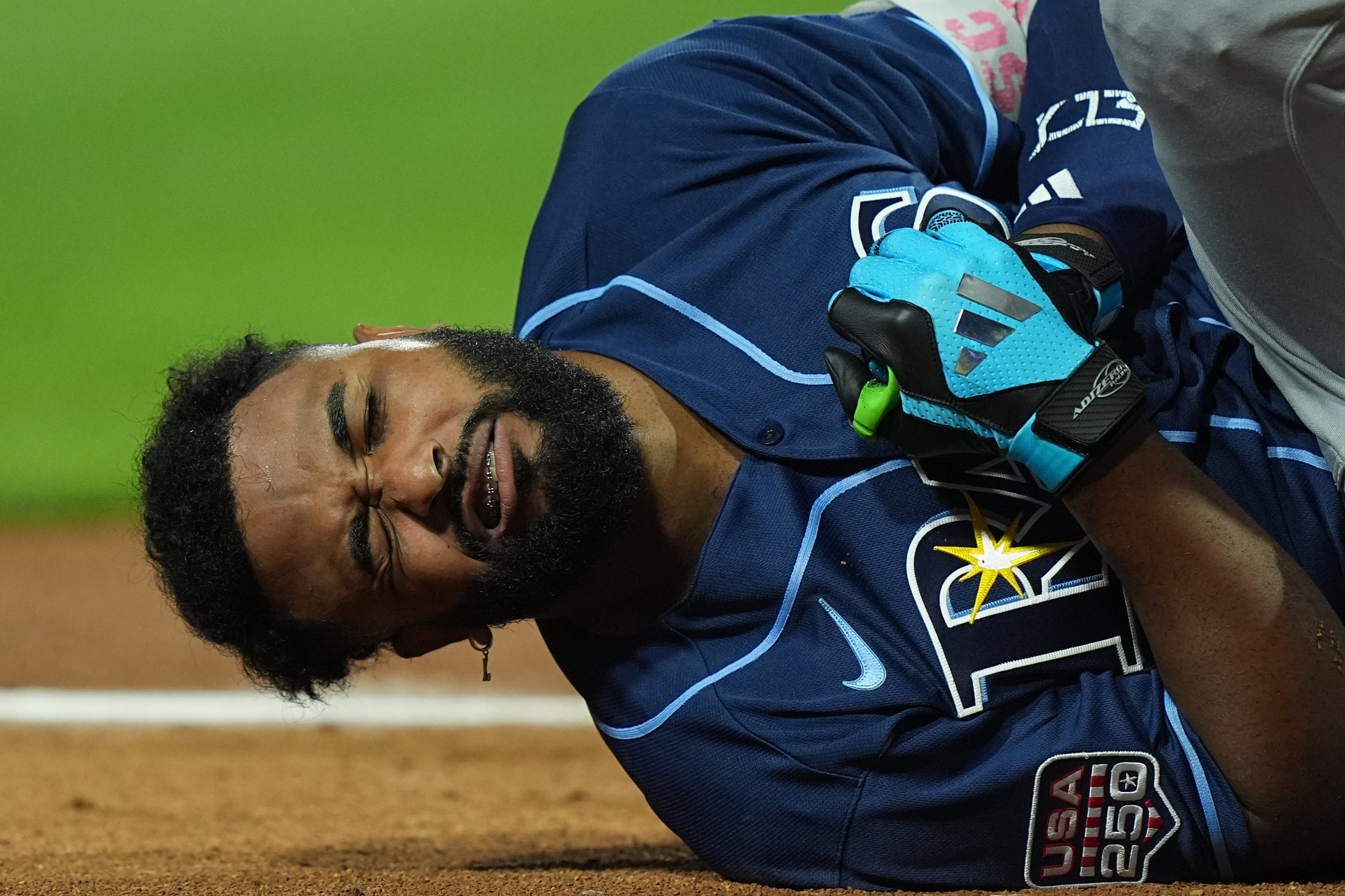 Tampa Bay Rays slugger Junior Caminero leaves All-Star Game after being hit on left hand