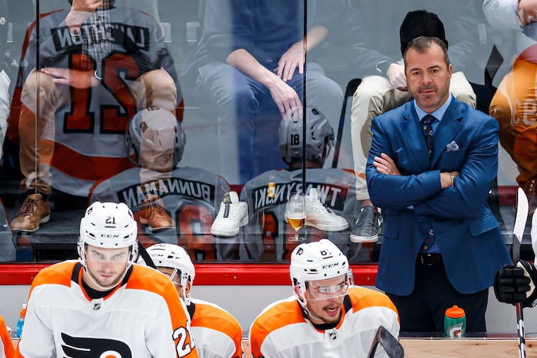 Head coach Alain Vigneaut won his Flyers debut.