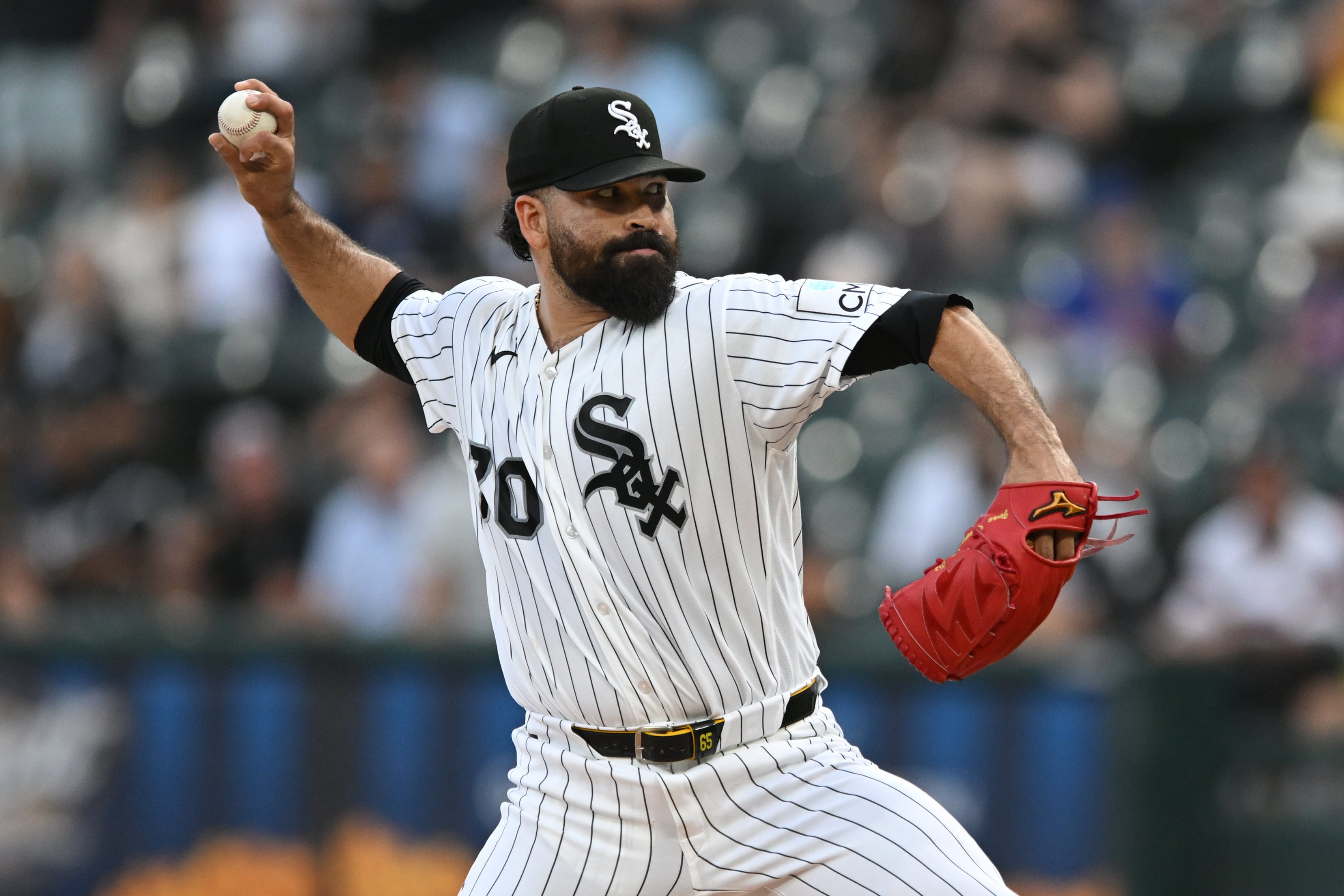 Philadelphia Phillies Claim Pitcher José Urquidy Off Waivers