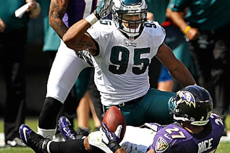 Eagles linebacker Mychal Kendricks reacts after tackling Ray Rice in Sunday's win. (Ron Cortes/Staff Photographer)