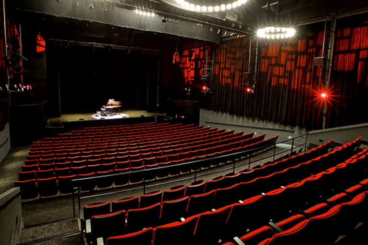 1412 Chestnut Street. (Creative Director/Photographer)