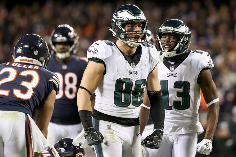 Zach Ertz celebrates a reception during the Eagles' win on Sunday.