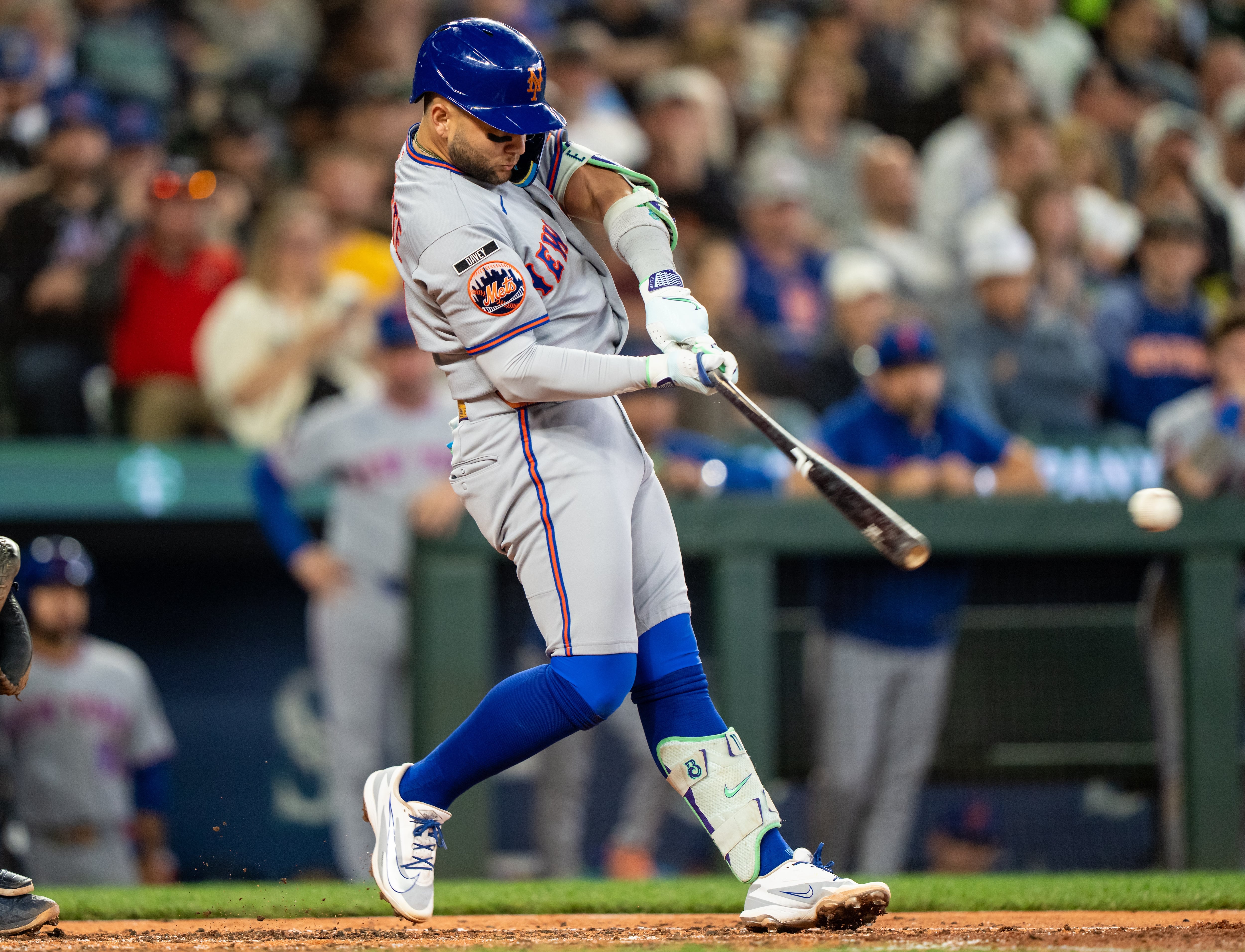 Bichette ends 16-game hitless streak with four-hit performance in Mets' victory over Seattle