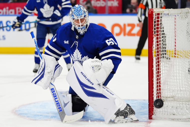 Joseph Woll (60) has a chance to provide a reliable backup option to Dan Vladař.