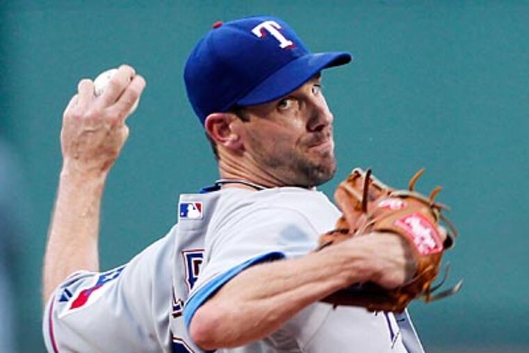 Former Phillie Cliff Lee has been on two different major league teams since leaving Philadelphia. (AP Photo / Michael Dwyer)