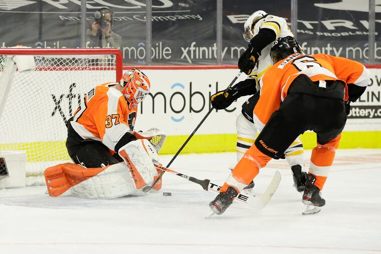 Brian Elliott gives the Flyers a "luxury" that not many teams have, a backup goaltender who is skilled enough to be a No. 1, said former Flyer Danny Briere.