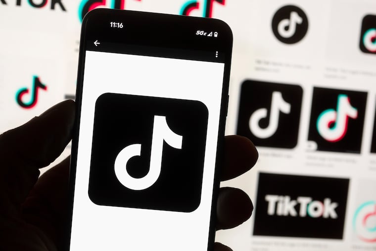 TikTok settles with U.S. over child privacy concerns for $400 million TikTok settles with U.S. over child privacy concerns for $400 million