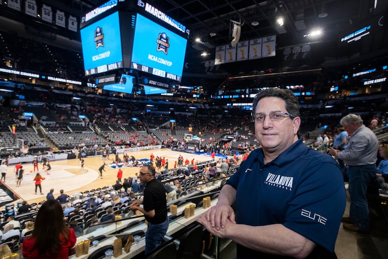 Villanova massage therapist Alan Kravetz before the South Regional championship game in San Antonio.