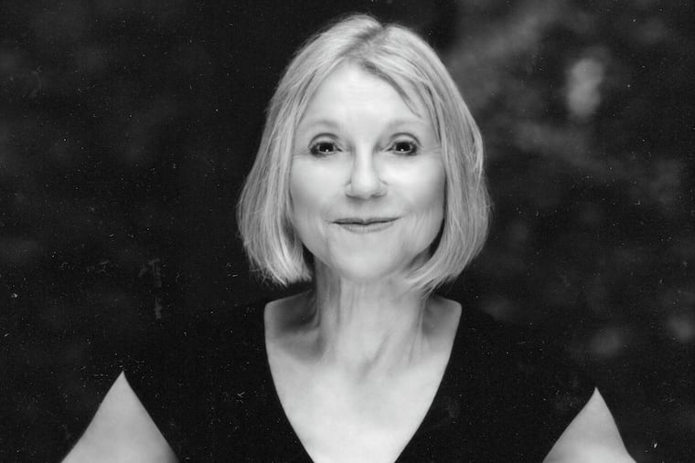 Mrs. Phillips studied acting at the American Academy of Dramatic Arts in New York and Ecole du Louvre in Paris.