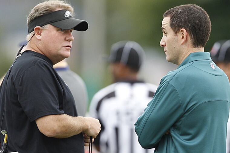 Eagles head coach Chip Kelly and general manager Howie Roseman. (David Maialetti/Staff Photographer)