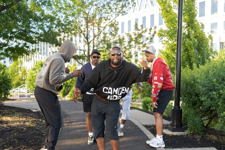 Ethan Tarte (center) is the man behind the viral dance, the "Camden bop."