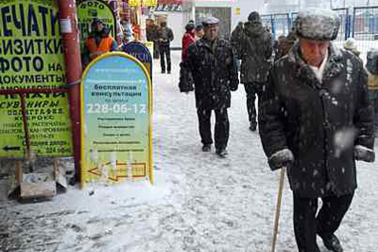 Snow may be an icon of Russian winters, but Moscow officials say it's too costly to clear. They want it to go elsewhere, and scientists there have a plan to do just that. (Sergei L. Loiko / Los Angeles Times)