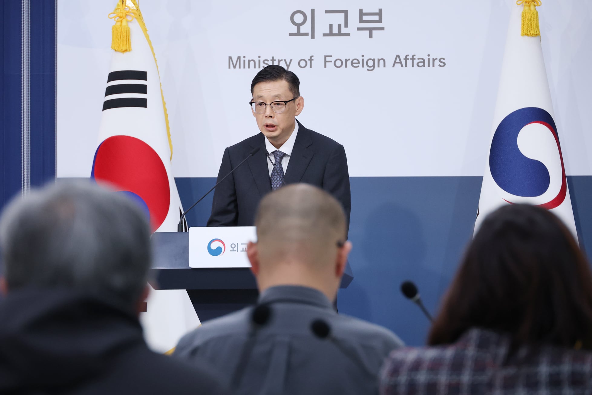 South Korea to withdraw some embassy staff from Ukraine as row over POW transfer deepens