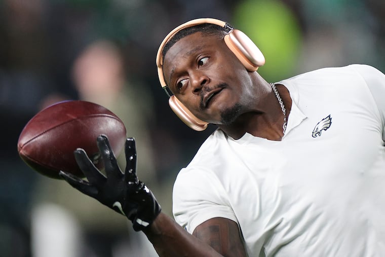 A.J. Brown has been getting the ball with more frequency in recent weeks. He's right to want it more.