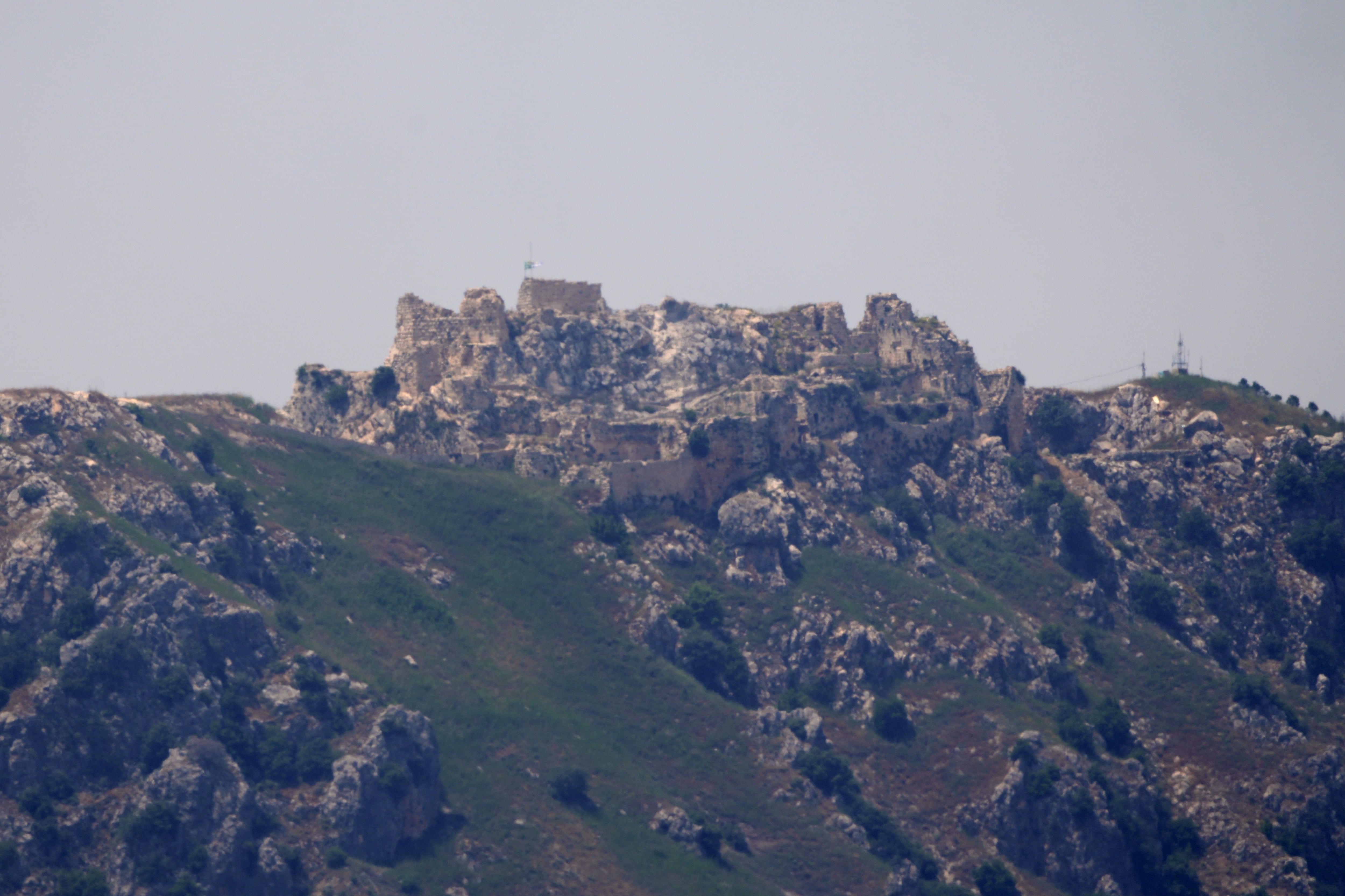 Israeli army captures strategic castle in Lebanon in deepest incursion into country in 26 years