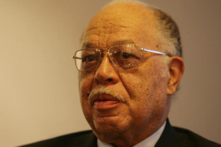 Buzz believes the grand-jury report against Dr. Kermit Gosnell. (Yong Kim / Staff Photographer, File)