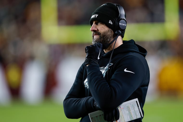 Was Eagles coach Nick Sirianni trying to run up the score by going for two points with a big lead late? The Commanders seemed to think so.