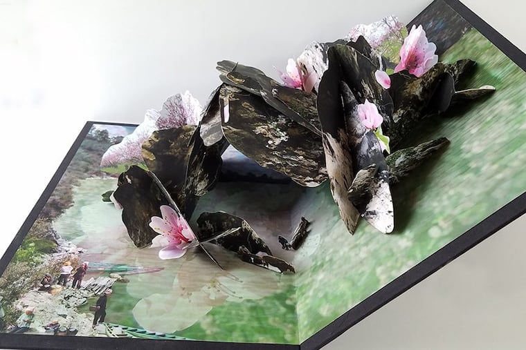 A small version of "Tao Hua Yuan Ji." When the project is complete, will be the world’s largest pop-up photo book.