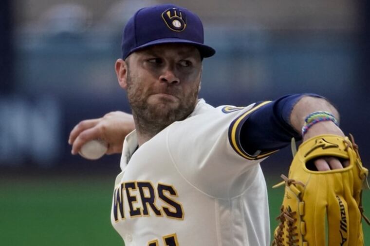 New Phillies reliever David Phelps pitched three years for manager Joe Girardi with the Yankees.