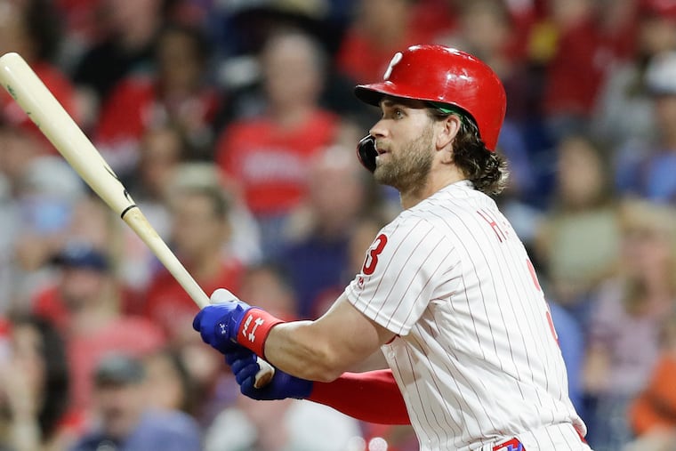 Harper bats against the New York Mets on September 1, 2019.