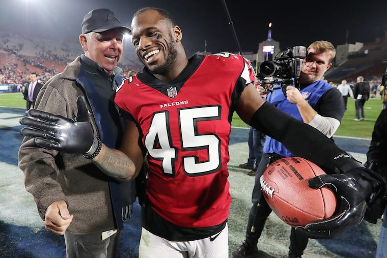 Atlanta Falcons linebacker Deion Jones celebrates a 26-13 victory against the Los Angeles Rams in an NFL Wild Card Game on Saturday, Jan. 6, 2018, at the Los Angeles Memorial Coliseum.