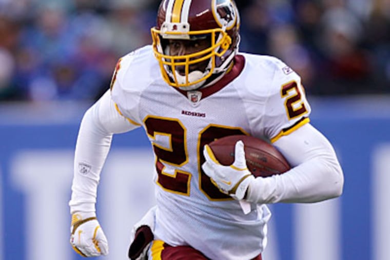 Safety Oshiomogho Atogwe signed a one-year deal with the Eagles. (Kathy Willens/AP Photo)