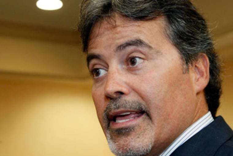 Former slugger Rafael Palmeiro said that Roger Clemens and Barry Bonds should be voted into the Hall of Fame. (AP Photo/Rogelio V. Solis)