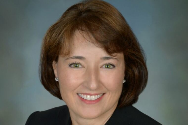 Lydia Gonzalez Sciarrino is facing calls to resign from the Mazzoni Center.