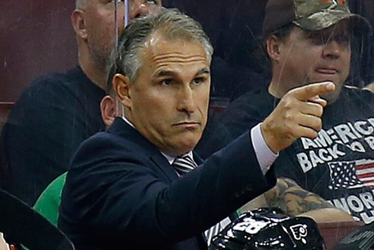 Flyers head coach Craig Berube. (Yong Kim/Staff Photographer)