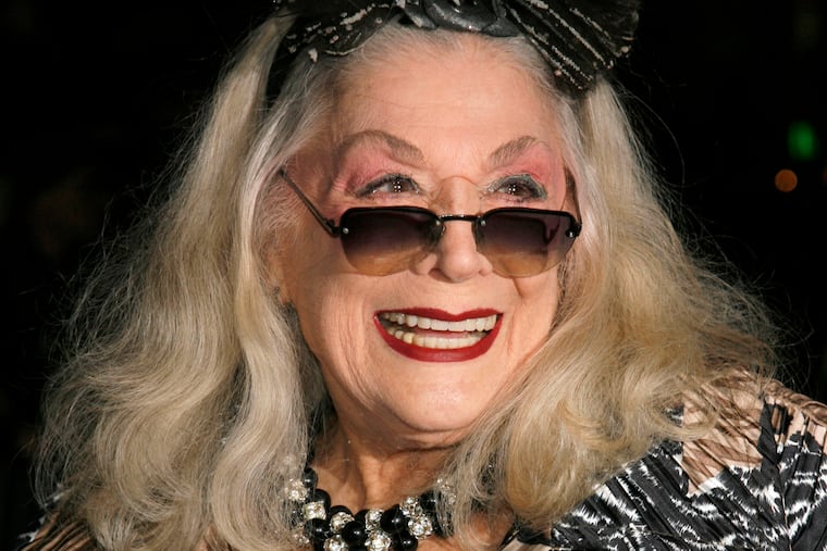 FILE - In this Sunday, Jan. 7, 2007, file photo, Sylvia Miles arrives for the 2006 New York Film Critic's Circle Awards at the Supper Club in New York. Miles, whose brief appearances in “Midnight Cowboy” and “Farewell, My Lovely,” earned her two Academy Award nominations, died Wednesday, June 12, 2019. Miles was also a scene-stealing character of the New York party scene, beloved for her outgoing personality and flamboyant fashion sense.