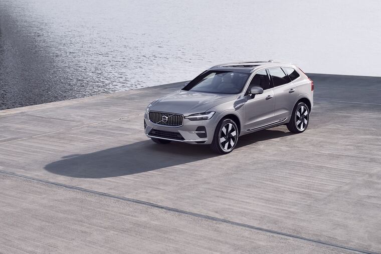The 2024 Volvo XC60 Recharge looks a lot like the previous six seasons of the midsize SUV. But it moves so quickly you’ll become more familiar with its back end.