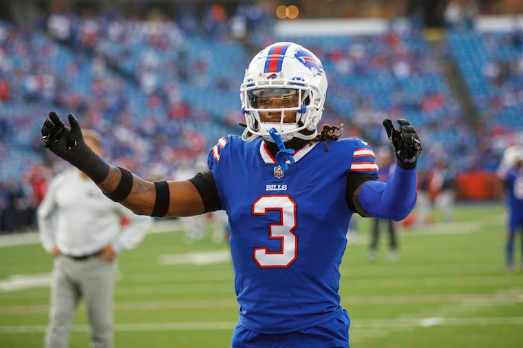 Buffalo Bills safety Damar Hamlin (3) warms up before an NFL football game, Monday, Sept. 19, 2022, in Orchard Park, NY.