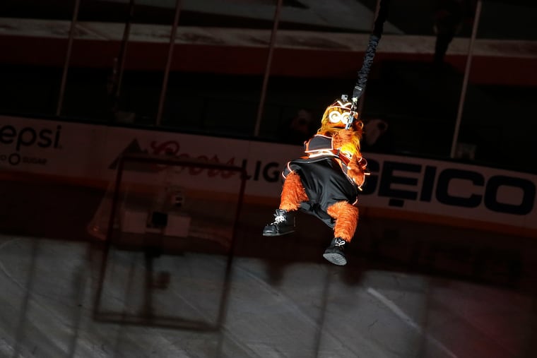 Gritty comes ziplining down to the field prior to the 2019 NHL Stadium Series game at Lincoln Financial Field in Phila., Pa. between the Philadelphia Flyers vs. Pittsburgh Penguins on February 23, 2019.