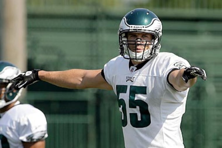 Stewart Bradley has shown no ill effects after tearing his ACL before last season. (Yong Kim/Staff Photographer)