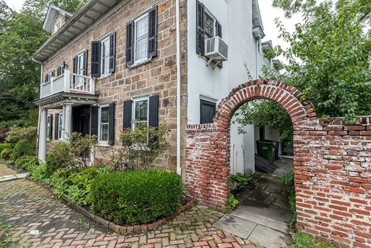 The main part of the house was built in 1821, though some parts date back further.