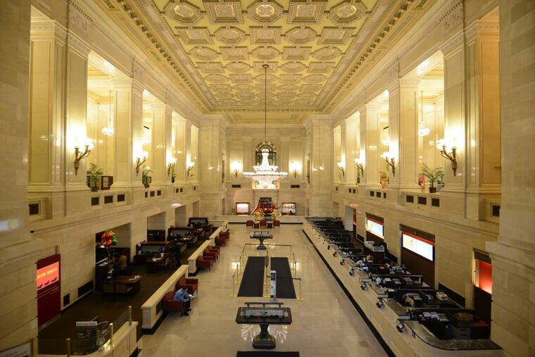 Wells Fargo bank lobby at 123 S. Broad St. office building.
