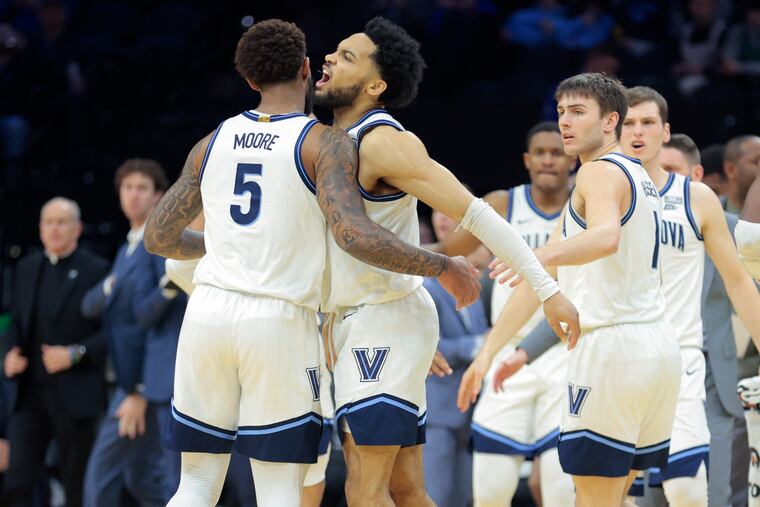 Villanova roared back from a six-point halftime deficit to knock off No. 16 Xavier on the road Tuesday night behind a game-high 25 points from senior Justin Moore.