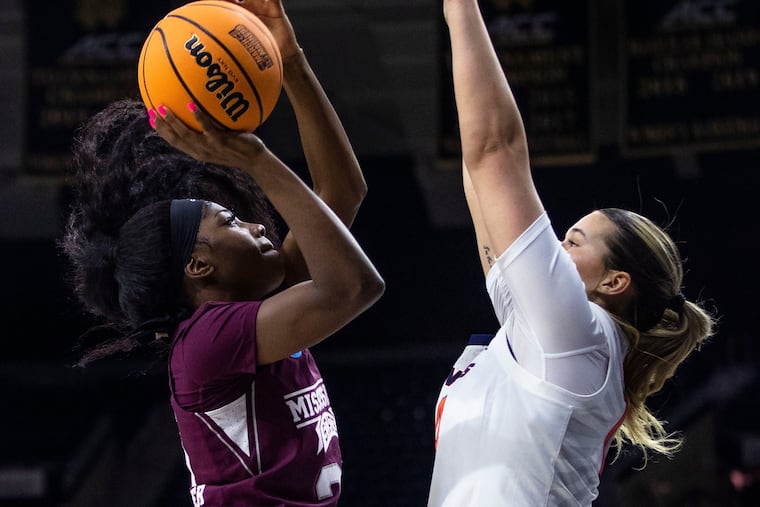 Denae Carter, left, was a consistent piece for Mississippi State averaging 4.2 points a game, shooting 48% from the field.
