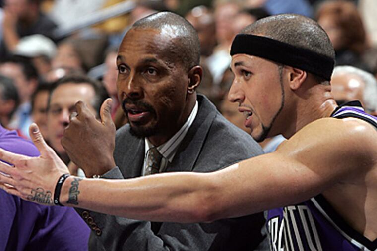 Elston Turner, an assistant for the Rockets, will interview for the Sixers' job. (AP Photo/David Zalubowski)
