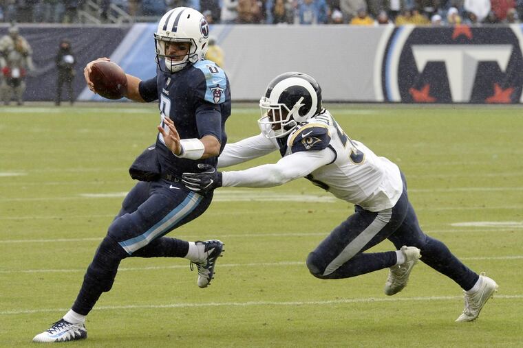 Tennessee is feeling pretty good about itself now that it looks like quarterback Marcus Mariota has his legs back. (AP Photo/Mark Zaleski)