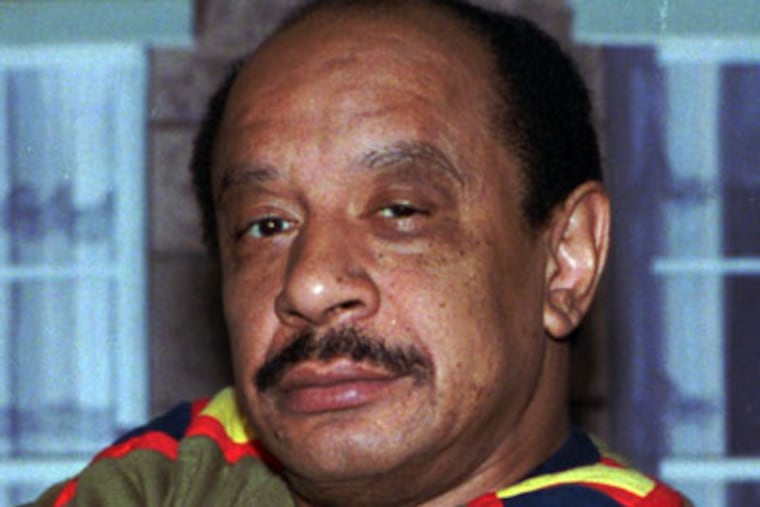 FILE - In this Aug. 11, 1986 file photo, actor Sherman Hemsley poses for a photo in Los Angeles. The manager for Hemsley says the late star of the television sitcom “The Jeffersons” refused treatment for lung cancer in the weeks before he died of what a coroner says were complications from the disease. (AP photo/Nick Ut, File)