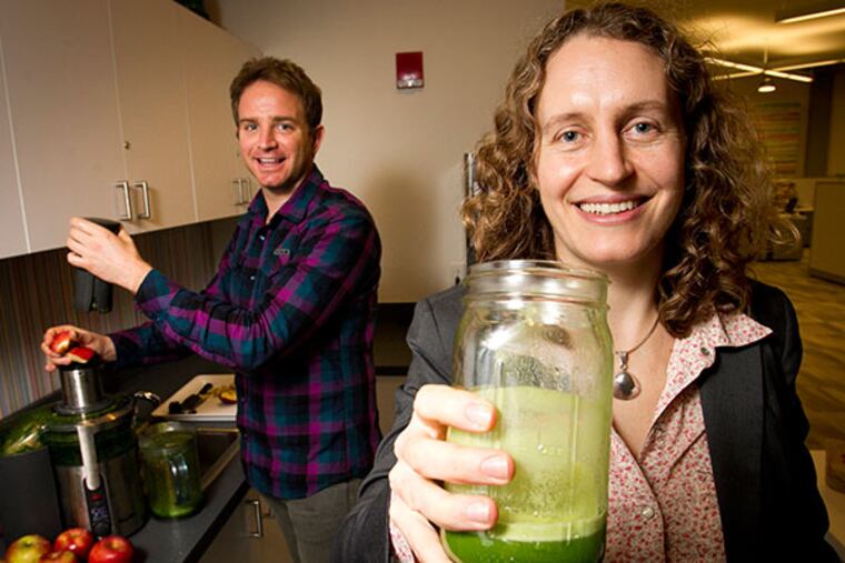 At right is Karen Meidlinger, business development for VUID, and her boss Kevin Brophy, CEO of VUID. ( ALEJANDRO A. ALVAREZ / STAFF PHOTOGRAPHER )