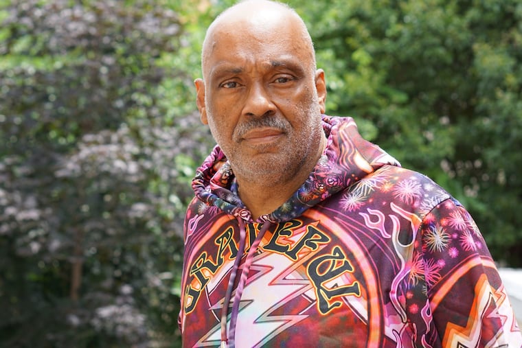 Danny Simmons, at the September 2016 opening of community arts center Rush Arts Philly.