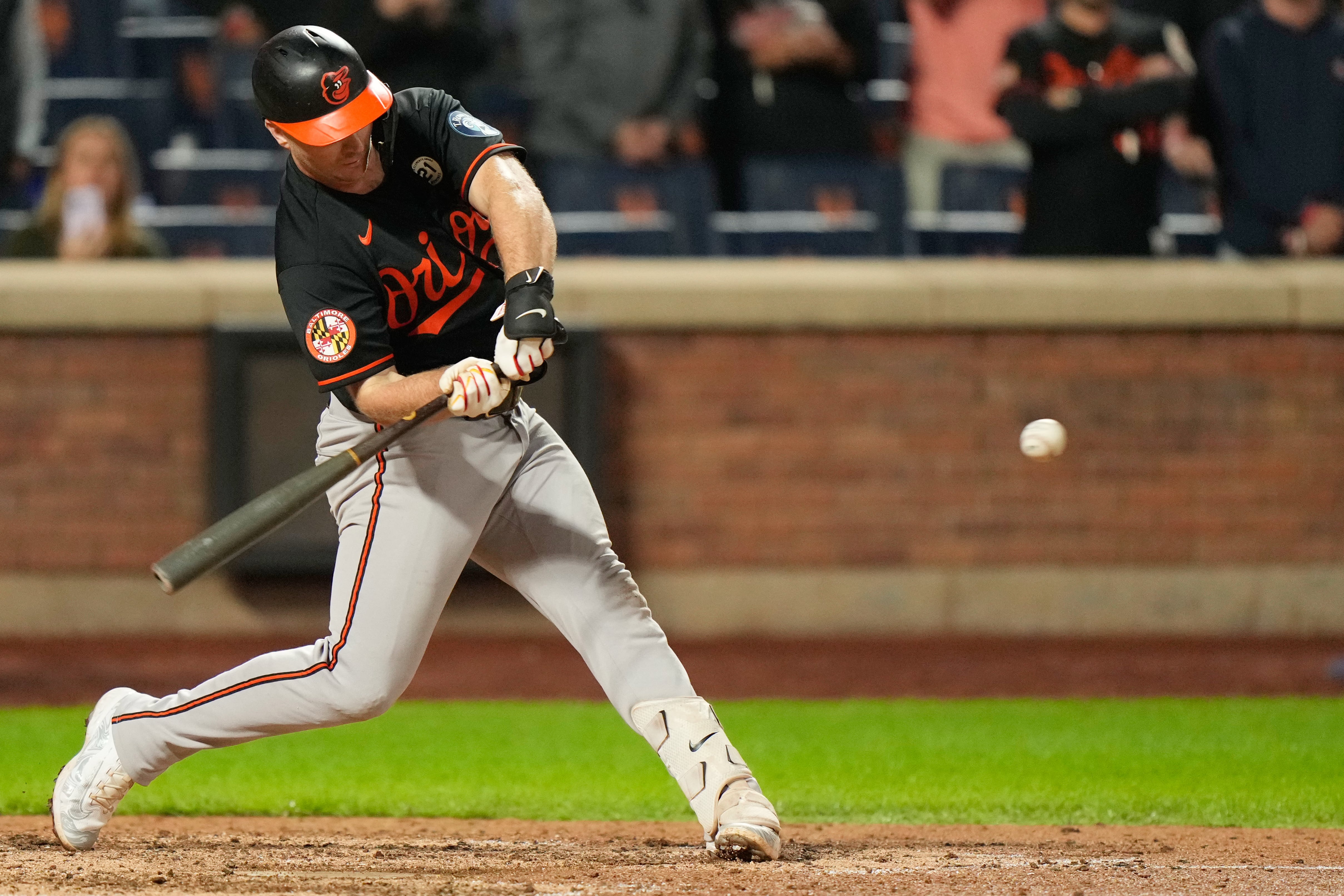 Alonso ties it in 9th with 300th homer and Orioles beat Mets 7-5 in 11 on Mayo's inside-the-parker