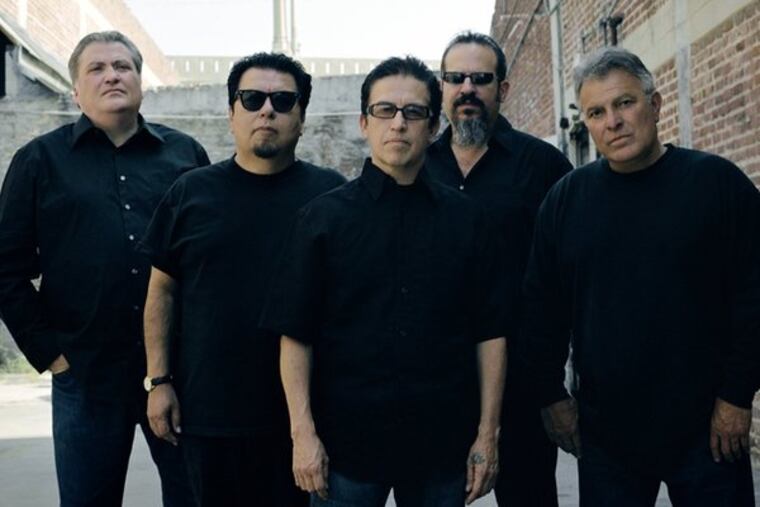 The reliably excellent Los Lobos plays the Keswick Saturday, with guitar guy Leo Kottke.