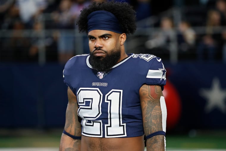 Ezekiel Elliott tested positive for the coronavirus, according to his agent, Rocky Arceneaux, but he has not been in the team's facilities. (AP Photo/Roger Steinman, FIle)
