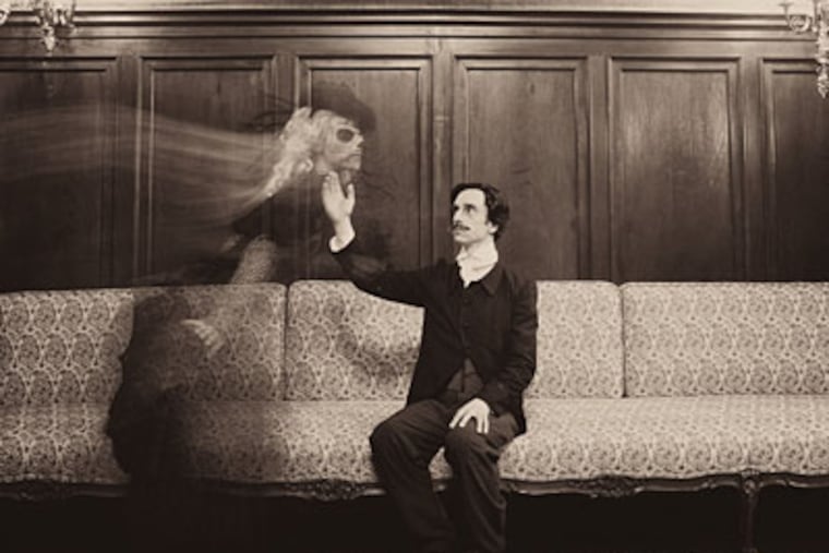 Dave Johnson is Edgar Allen Poe in "Haunted Poe." (Gabriel Bienczycki)