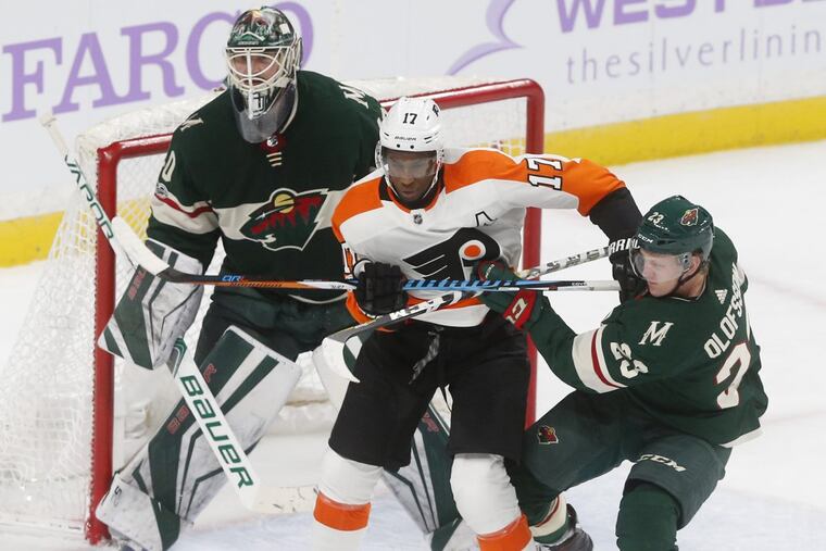 Wayne Simmonds and the Philadelphia Flyers are in stuck in a scoring drought that has now stretched to 156 minutes.