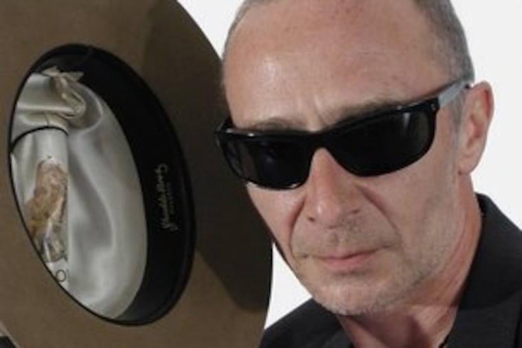 Graham Parker, at the Tin Angel.